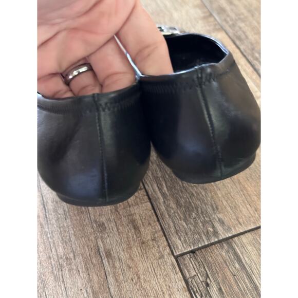 Tory Burch Women's Black Leather Reva Ballet Flats Size Size 7.5 - Picture 9 of 16